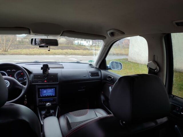 Серый Фольксваген Гольф, объемом двигателя 1.6 л и пробегом 258 тыс. км за 4500 $, фото 9 на Automoto.ua