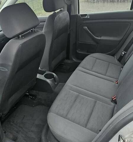 Сірий Фольксваген Гольф, об'ємом двигуна 1.4 л та пробігом 208 тис. км за 4650 $, фото 11 на Automoto.ua