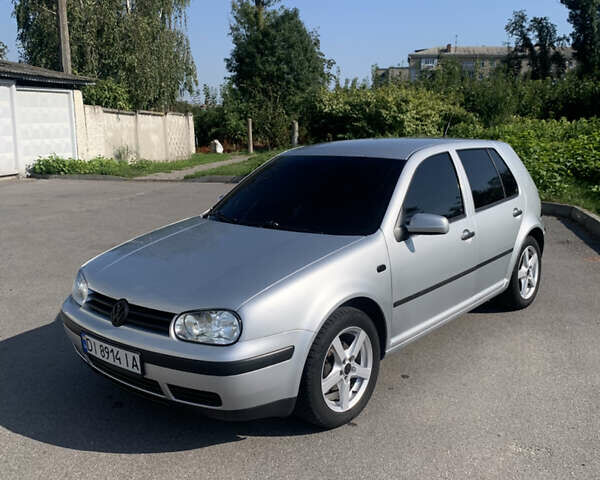 Серый Фольксваген Гольф, объемом двигателя 1.6 л и пробегом 207 тыс. км за 4800 $, фото 14 на Automoto.ua