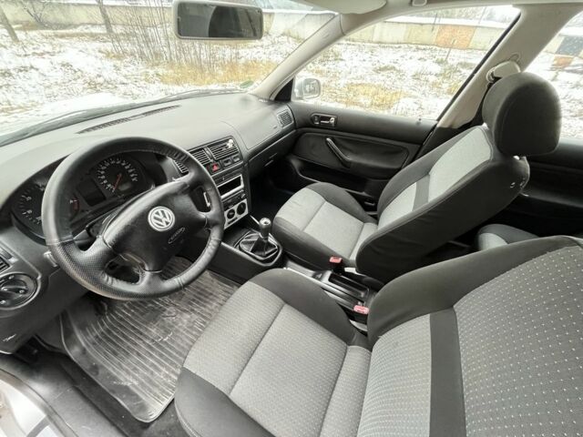 Сірий Фольксваген Гольф, об'ємом двигуна 1.9 л та пробігом 257 тис. км за 4450 $, фото 16 на Automoto.ua