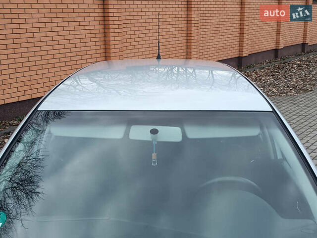 Серый Фольксваген Гольф, объемом двигателя 1.6 л и пробегом 226 тыс. км за 5250 $, фото 16 на Automoto.ua