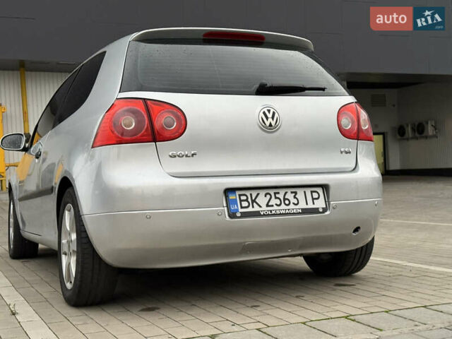 Сірий Фольксваген Гольф, об'ємом двигуна 1.6 л та пробігом 210 тис. км за 4150 $, фото 9 на Automoto.ua