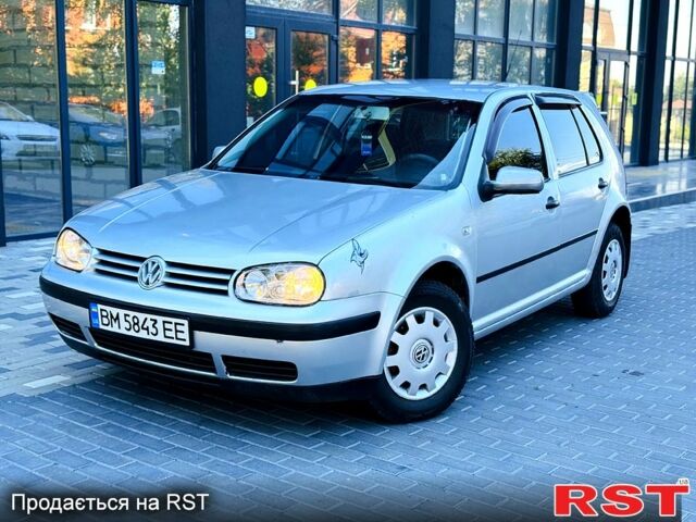 Серый Фольксваген Гольф, объемом двигателя 1.4 л и пробегом 200 тыс. км за 3800 $, фото 1 на Automoto.ua