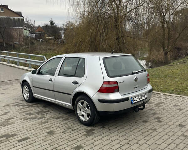 Серый Фольксваген Гольф, объемом двигателя 1.9 л и пробегом 258 тыс. км за 4400 $, фото 3 на Automoto.ua