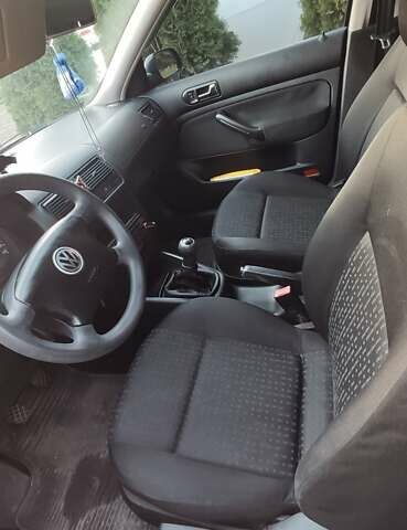 Серый Фольксваген Гольф, объемом двигателя 1.4 л и пробегом 256 тыс. км за 4500 $, фото 9 на Automoto.ua