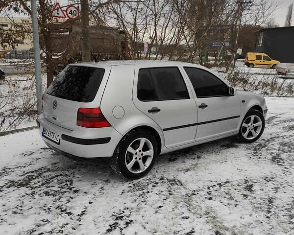 Серый Фольксваген Гольф, объемом двигателя 1.6 л и пробегом 167 тыс. км за 6000 $, фото 7 на Automoto.ua