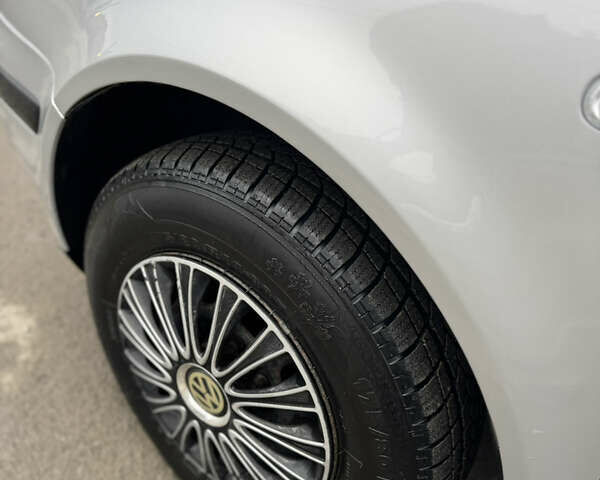 Серый Фольксваген Гольф, объемом двигателя 1.6 л и пробегом 280 тыс. км за 3799 $, фото 10 на Automoto.ua