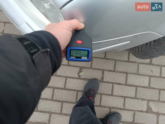 Серый Фольксваген Гольф, объемом двигателя 1.6 л и пробегом 226 тыс. км за 5250 $, фото 79 на Automoto.ua