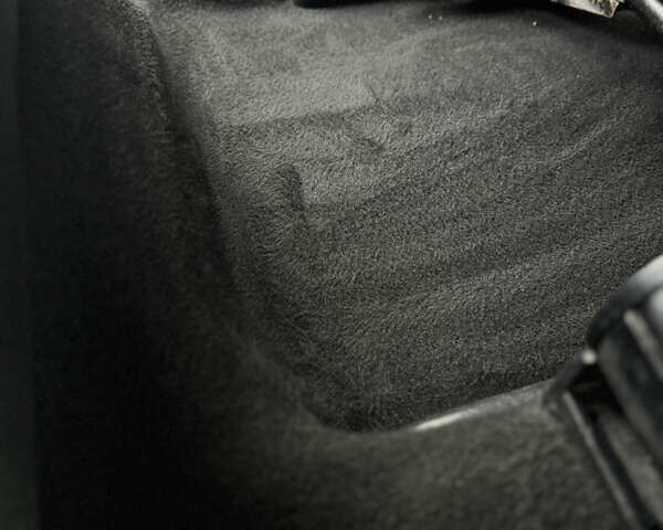 Серый Фольксваген Гольф, объемом двигателя 1.6 л и пробегом 280 тыс. км за 3799 $, фото 21 на Automoto.ua