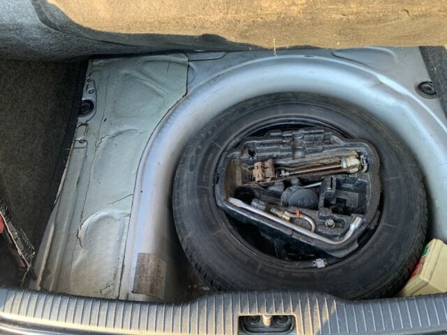 Серый Фольксваген Гольф, объемом двигателя 1.4 л и пробегом 255 тыс. км за 4000 $, фото 21 на Automoto.ua