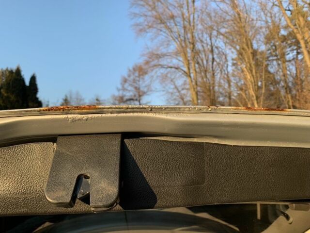 Серый Фольксваген Гольф, объемом двигателя 1.4 л и пробегом 255 тыс. км за 4000 $, фото 15 на Automoto.ua