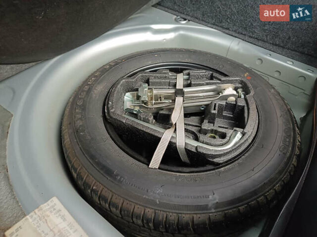 Серый Фольксваген Гольф, объемом двигателя 1.6 л и пробегом 226 тыс. км за 5250 $, фото 70 на Automoto.ua