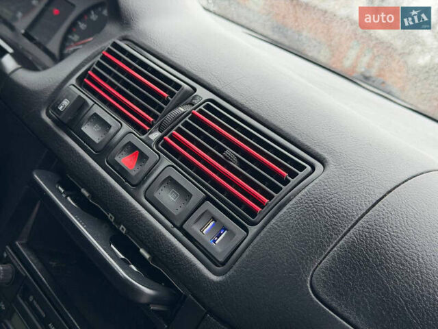 Сірий Фольксваген Гольф, об'ємом двигуна 1.4 л та пробігом 197 тис. км за 4350 $, фото 40 на Automoto.ua