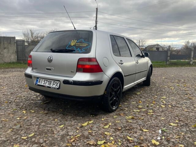 Серый Фольксваген Гольф, объемом двигателя 1.6 л и пробегом 300 тыс. км за 3350 $, фото 3 на Automoto.ua