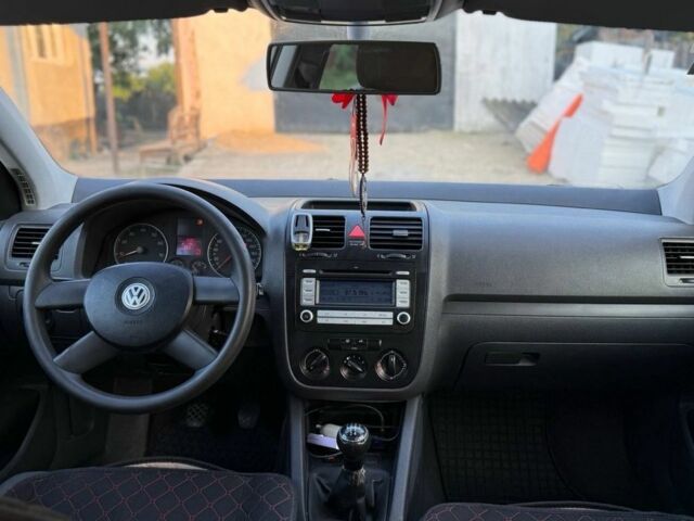 Сірий Фольксваген Гольф, об'ємом двигуна 1.4 л та пробігом 245 тис. км за 4300 $, фото 6 на Automoto.ua