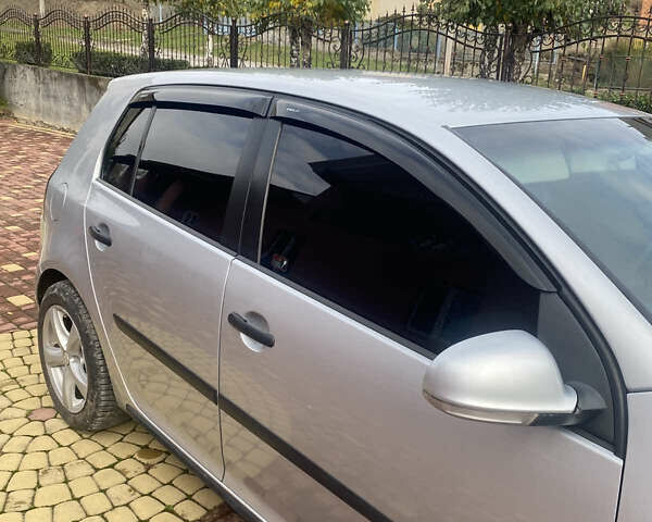 Серый Фольксваген Гольф, объемом двигателя 1.6 л и пробегом 280 тыс. км за 4300 $, фото 8 на Automoto.ua