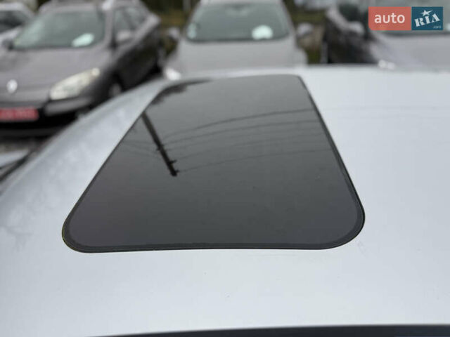 Серый Фольксваген Гольф, объемом двигателя 1.6 л и пробегом 198 тыс. км за 5499 $, фото 32 на Automoto.ua