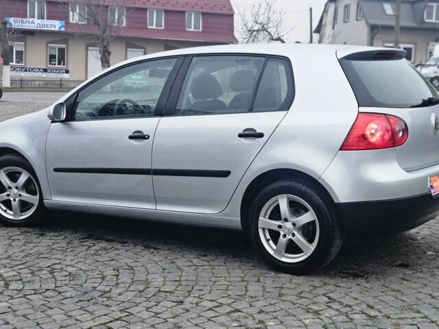 Сірий Фольксваген Гольф, об'ємом двигуна 1.4 л та пробігом 208 тис. км за 4600 $, фото 4 на Automoto.ua