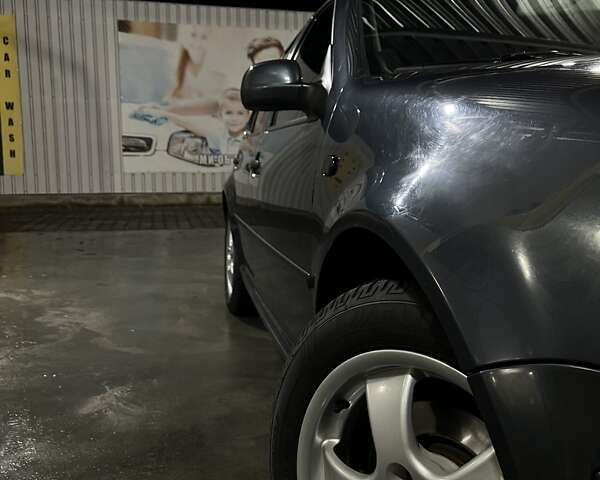 Сірий Фольксваген Гольф, об'ємом двигуна 1.6 л та пробігом 338 тис. км за 3999 $, фото 5 на Automoto.ua