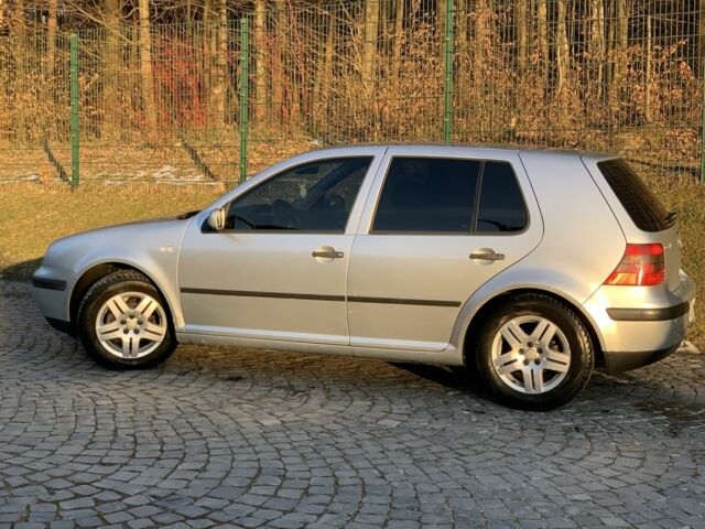 Серый Фольксваген Гольф, объемом двигателя 1.4 л и пробегом 255 тыс. км за 4000 $, фото 10 на Automoto.ua