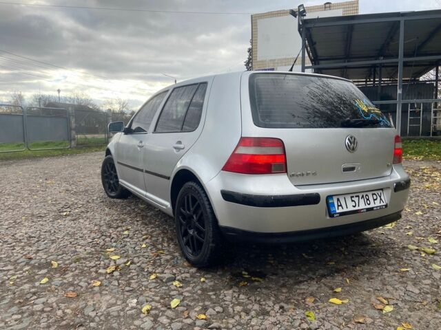 Серый Фольксваген Гольф, объемом двигателя 1.6 л и пробегом 300 тыс. км за 3350 $, фото 4 на Automoto.ua