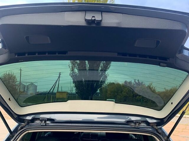 Серый Фольксваген Гольф, объемом двигателя 1.4 л и пробегом 259 тыс. км за 5100 $, фото 7 на Automoto.ua