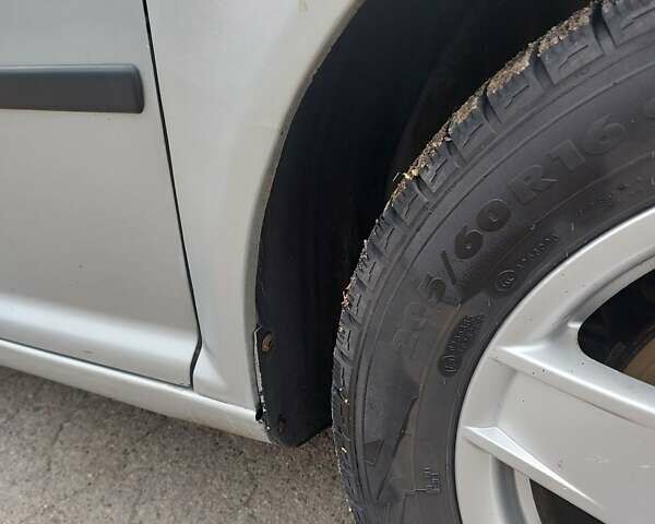 Сірий Фольксваген Гольф, об'ємом двигуна 1.6 л та пробігом 388 тис. км за 3650 $, фото 56 на Automoto.ua