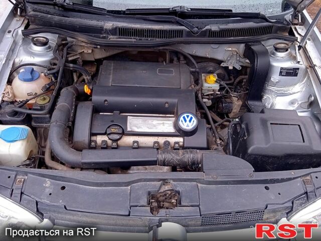 Сірий Фольксваген Гольф, об'ємом двигуна 1.4 л та пробігом 220 тис. км за 3750 $, фото 5 на Automoto.ua