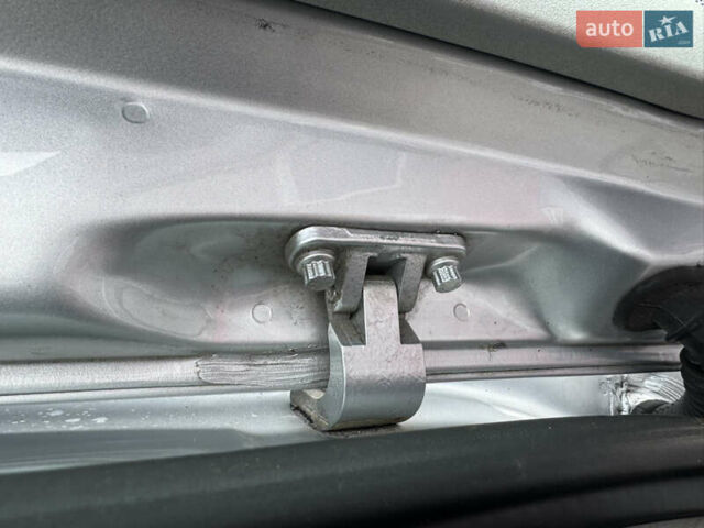 Серый Фольксваген Гольф, объемом двигателя 1.6 л и пробегом 178 тыс. км за 4999 $, фото 31 на Automoto.ua