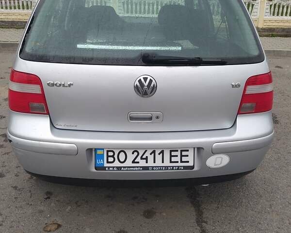 Серый Фольксваген Гольф, объемом двигателя 1.39 л и пробегом 220 тыс. км за 4300 $, фото 1 на Automoto.ua
