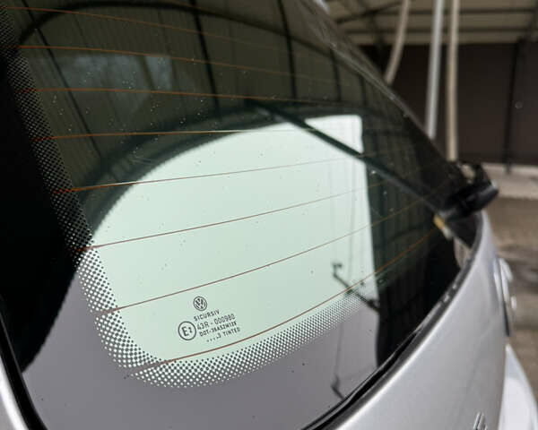 Серый Фольксваген Гольф, объемом двигателя 1.6 л и пробегом 170 тыс. км за 5200 $, фото 39 на Automoto.ua