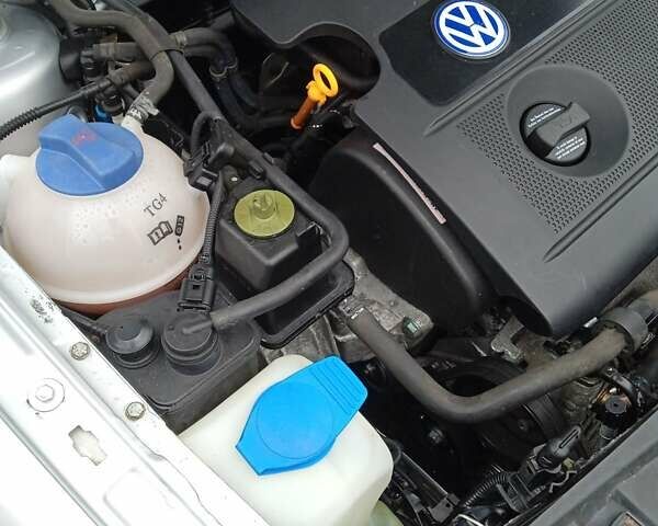 Сірий Фольксваген Гольф, об'ємом двигуна 1.6 л та пробігом 194 тис. км за 4999 $, фото 41 на Automoto.ua