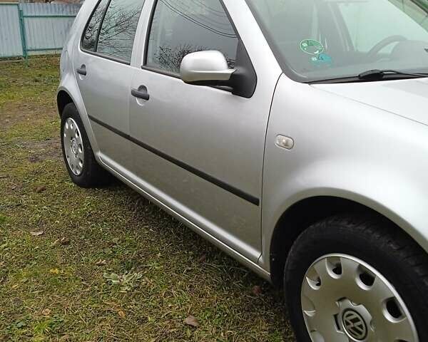 Сірий Фольксваген Гольф, об'ємом двигуна 1.6 л та пробігом 194 тис. км за 4999 $, фото 8 на Automoto.ua