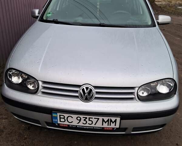 Сірий Фольксваген Гольф, об'ємом двигуна 1.6 л та пробігом 220 тис. км за 3800 $, фото 5 на Automoto.ua