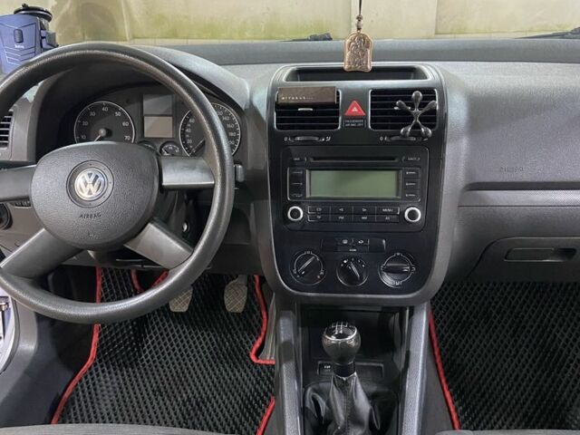 Серый Фольксваген Гольф, объемом двигателя 1.4 л и пробегом 192 тыс. км за 5200 $, фото 7 на Automoto.ua