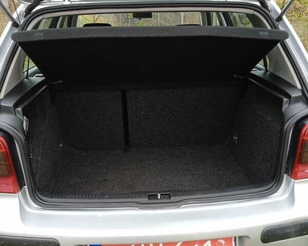 Сірий Фольксваген Гольф, об'ємом двигуна 1.6 л та пробігом 194 тис. км за 4999 $, фото 28 на Automoto.ua