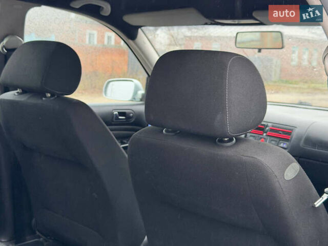Сірий Фольксваген Гольф, об'ємом двигуна 1.4 л та пробігом 197 тис. км за 4350 $, фото 31 на Automoto.ua