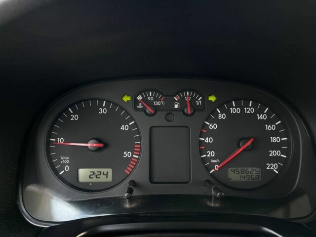 Серый Фольксваген Гольф, объемом двигателя 1.9 л и пробегом 337 тыс. км за 1750 $, фото 9 на Automoto.ua