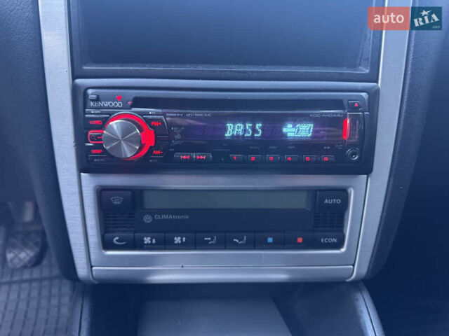 Серый Фольксваген Гольф, объемом двигателя 1.6 л и пробегом 188 тыс. км за 4600 $, фото 21 на Automoto.ua