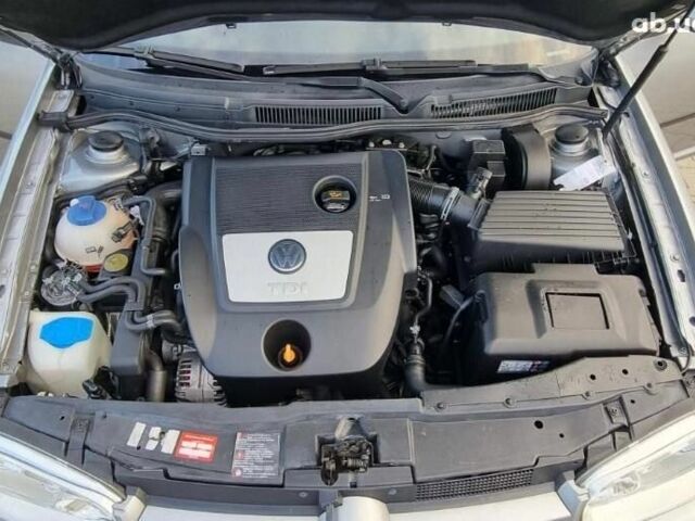 Серый Фольксваген Гольф, объемом двигателя 0 л и пробегом 275 тыс. км за 1000 $, фото 1 на Automoto.ua