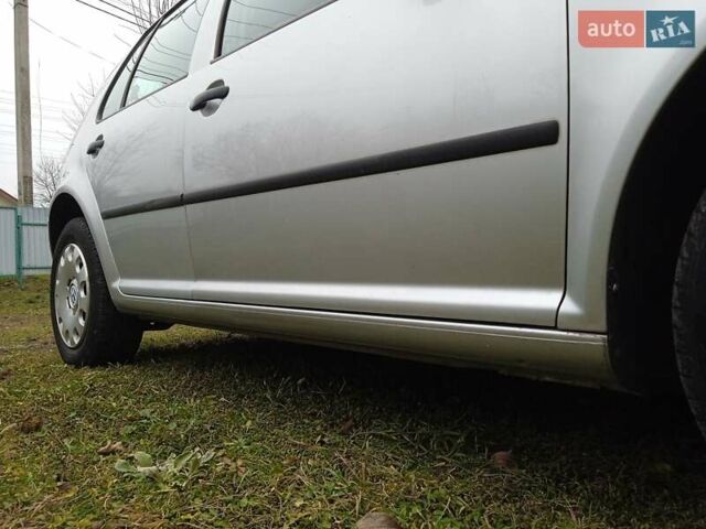 Сірий Фольксваген Гольф, об'ємом двигуна 1.6 л та пробігом 194 тис. км за 4999 $, фото 10 на Automoto.ua