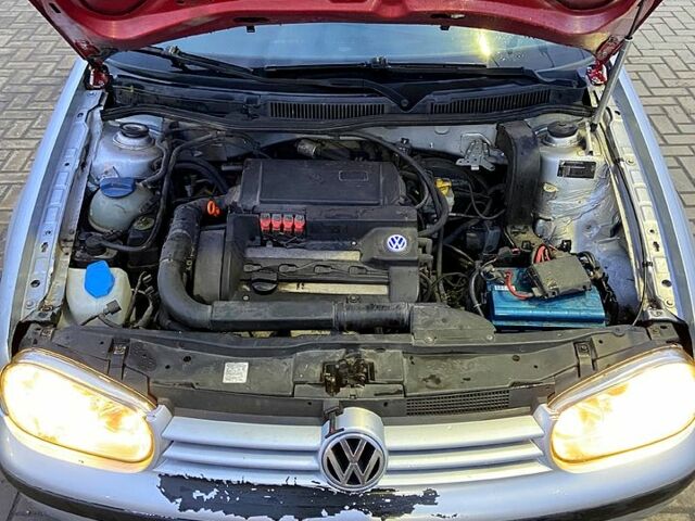 Серый Фольксваген Гольф, объемом двигателя 1.4 л и пробегом 460 тыс. км за 3300 $, фото 8 на Automoto.ua