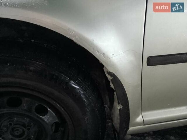 Сірий Фольксваген Гольф, об'ємом двигуна 1.4 л та пробігом 257 тис. км за 3750 $, фото 11 на Automoto.ua