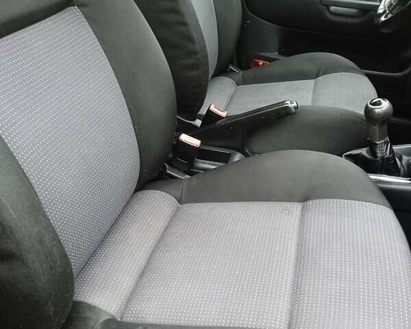 Сірий Фольксваген Гольф, об'ємом двигуна 1.6 л та пробігом 194 тис. км за 4999 $, фото 47 на Automoto.ua