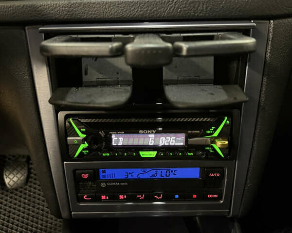 Сірий Фольксваген Гольф, об'ємом двигуна 1.6 л та пробігом 212 тис. км за 4900 $, фото 19 на Automoto.ua