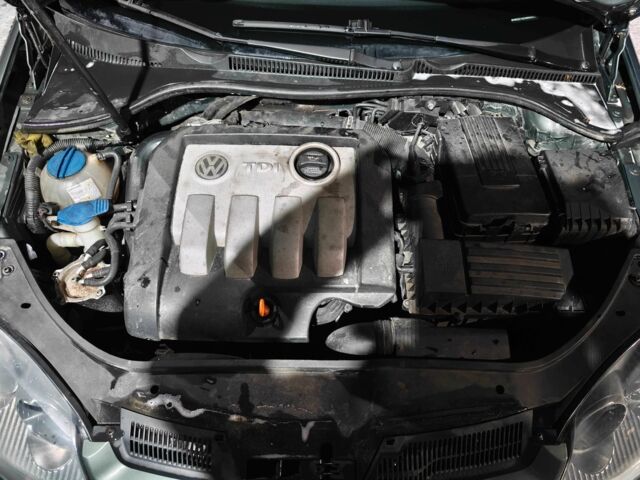 Сірий Фольксваген Гольф, об'ємом двигуна 1.9 л та пробігом 426 тис. км за 3500 $, фото 10 на Automoto.ua