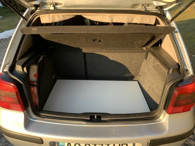 Серый Фольксваген Гольф, объемом двигателя 1.4 л и пробегом 255 тыс. км за 4000 $, фото 14 на Automoto.ua