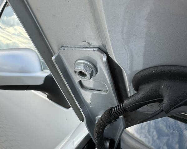 Серый Фольксваген Гольф, объемом двигателя 1.6 л и пробегом 178 тыс. км за 4999 $, фото 41 на Automoto.ua