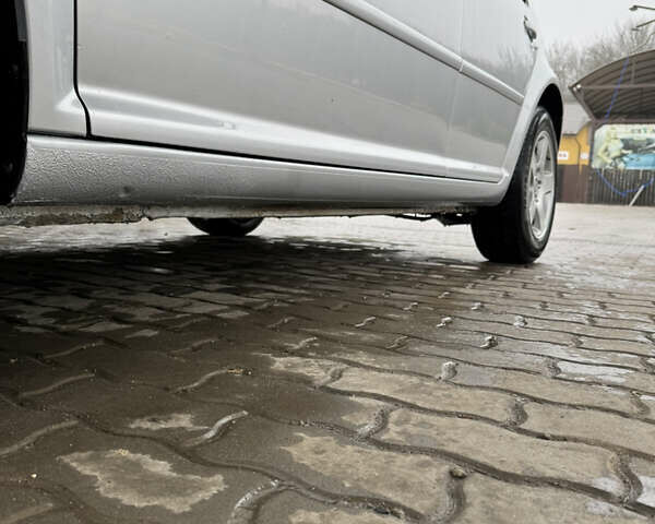 Серый Фольксваген Гольф, объемом двигателя 1.6 л и пробегом 170 тыс. км за 5200 $, фото 30 на Automoto.ua