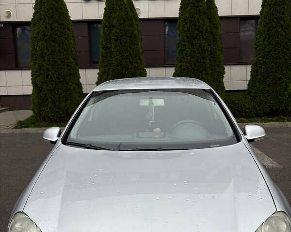 Серый Фольксваген Гольф, объемом двигателя 1.39 л и пробегом 294 тыс. км за 5000 $, фото 3 на Automoto.ua